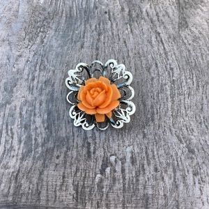 Vintage Floral Scalloped Brooch Lapel Pin